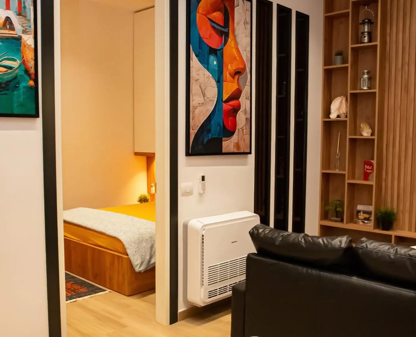 Sea View Apartments Lungomare فلورا